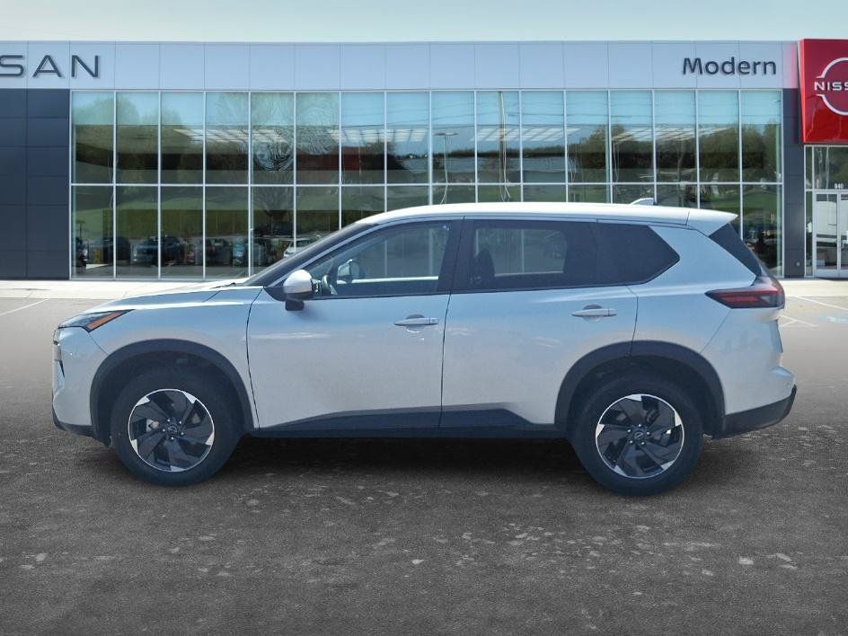 Certified 2025 Nissan Rogue SV AWD/4WD image 7