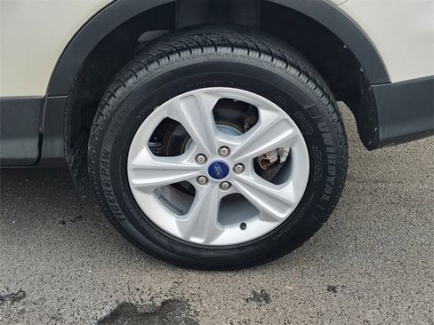 Used 2016 Ford Escape SE image 31