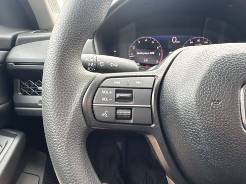Certified 2025 Honda Accord SE image 26