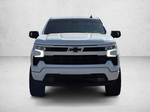 Used 2023 Chevrolet Silverado 1500 RST w/ Convenience Package II AWD/4WD image 2