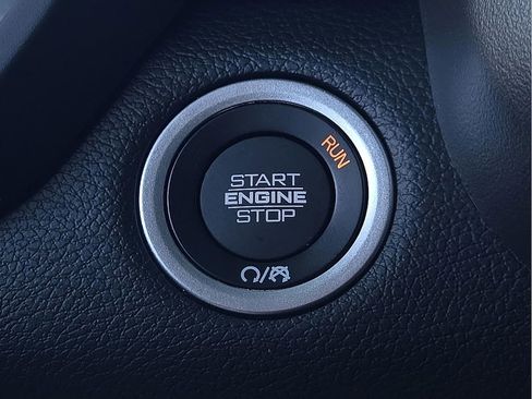 Used 2026 RAM 2500 Laramie w/ Night Edition AWD/4WD image 31