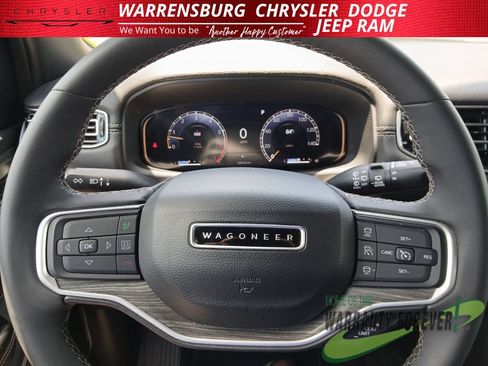 Used 2024 Jeep Wagoneer Series II AWD/4WD image 22
