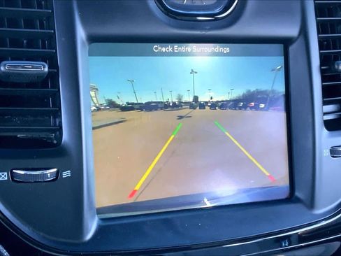 Used 2019 Chrysler 300 S w/ S Model Appearance Package image 28