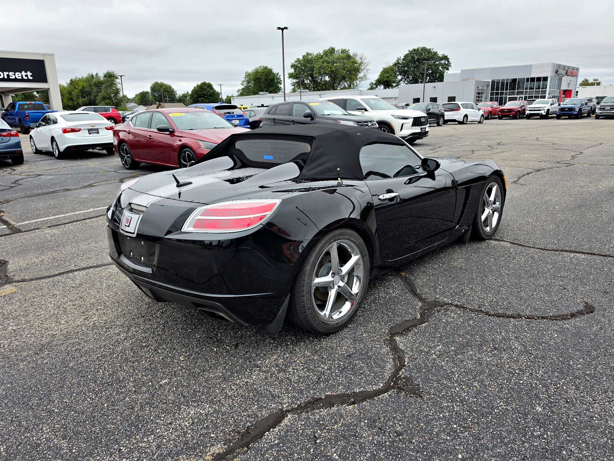 Used 2008 Saturn Sky Carbon Flash RWD image 12