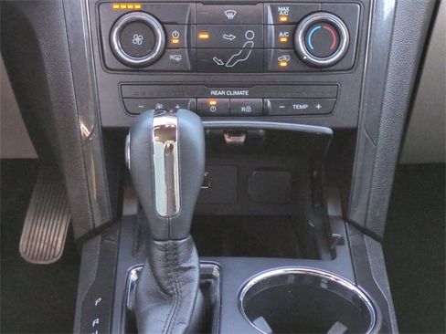 Used 2019 Ford Explorer XLT w/ Class III Trailer Tow Package image 20