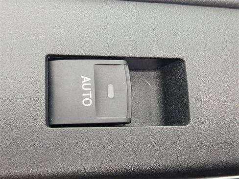 Used 2024 Toyota 4Runner TRD Off-Road Premium image 26