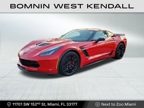 Used 2017 Chevrolet Corvette Z06 image 2