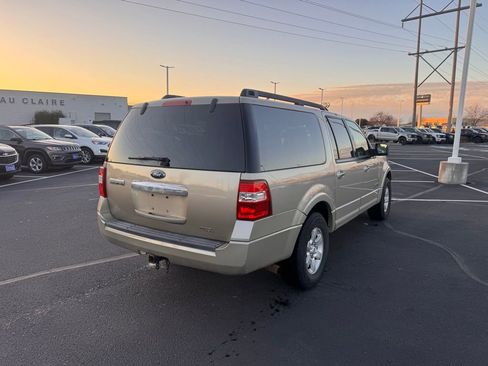 Used 2008 Ford Expedition EL XLT image 7