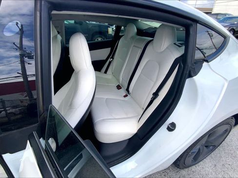 Used 2020 Tesla Model 3 Long Range AWD/4WD image 29