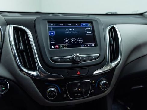 Used 2021 Chevrolet Equinox LS w/ LS Convenience Package FWD image 16