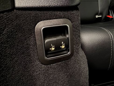 Used 2020 Mercedes-Benz GLS 450 4MATIC image 71