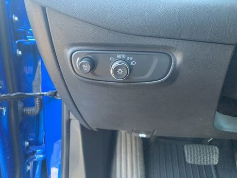 Used 2024 Chevrolet Equinox RS w/ RS Leather Package AWD/4WD image 24