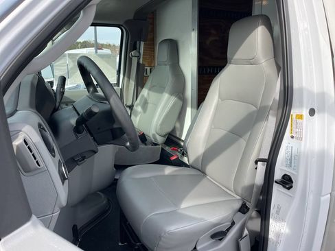 New 2025 Ford E-350 and Econoline 350 Super Duty w/ Power Equipment Group RWD image 18