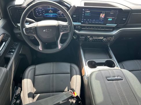 Used 2026 Chevrolet Silverado 2500 High Country w/ High Country Premium Package AWD/4WD image 24