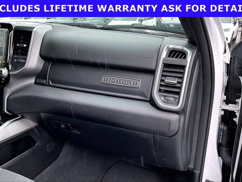 Used 2025 RAM 1500 Big Horn AWD/4WD image 13