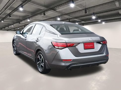 Used 2025 Nissan Sentra SV FWD image 14