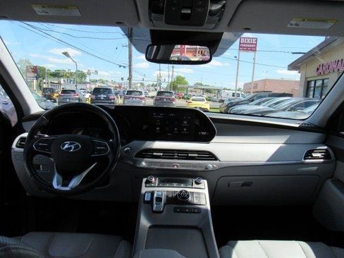 Used 2020 Hyundai Palisade SEL w/ Premium Package AWD/4WD image 23