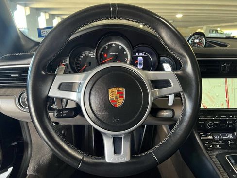 Used 2016 Porsche 911 Turbo S image 36