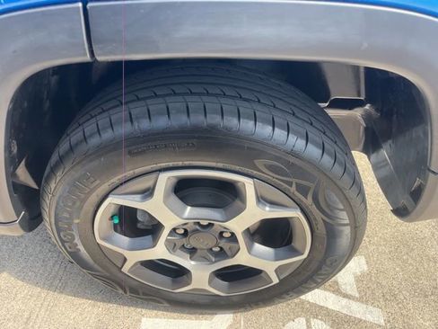 Used 2022 Jeep Compass Trailhawk w/ Trailhawk Elite Group image 5