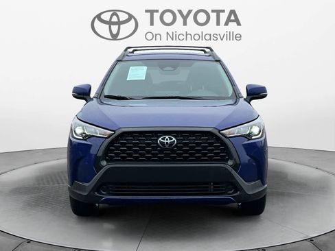 Used 2024 Toyota Corolla Cross LE image 9
