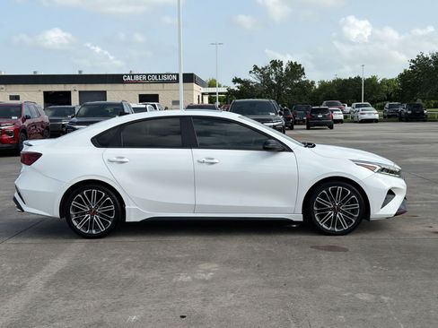 Used 2023 Kia Forte GT w/ GT2 Package FWD image 8