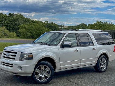 Used 2010 Ford Expedition EL Limited AWD/4WD image 3