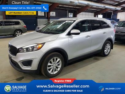 Used 2016 Kia Sorento LX w/ LX Convenience Package