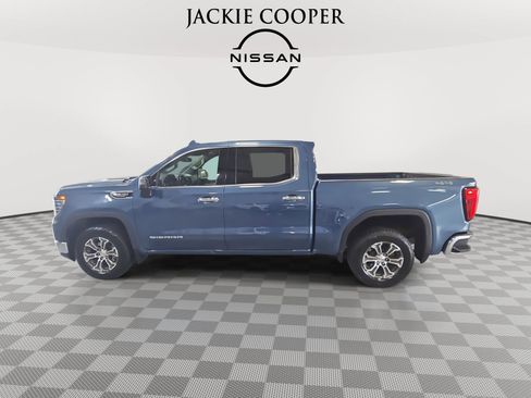 Used 2024 GMC Sierra 1500 SLT AWD/4WD image 8
