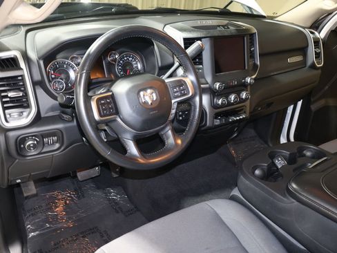 Used 2019 RAM 3500 Big Horn image 23