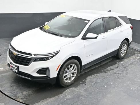Used 2024 Chevrolet Equinox LT image 37