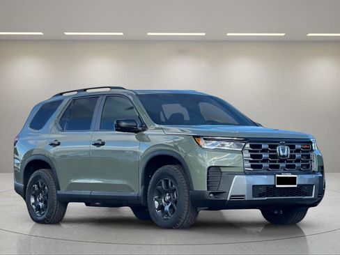 New 2026 Honda Pilot TrailSport image 7