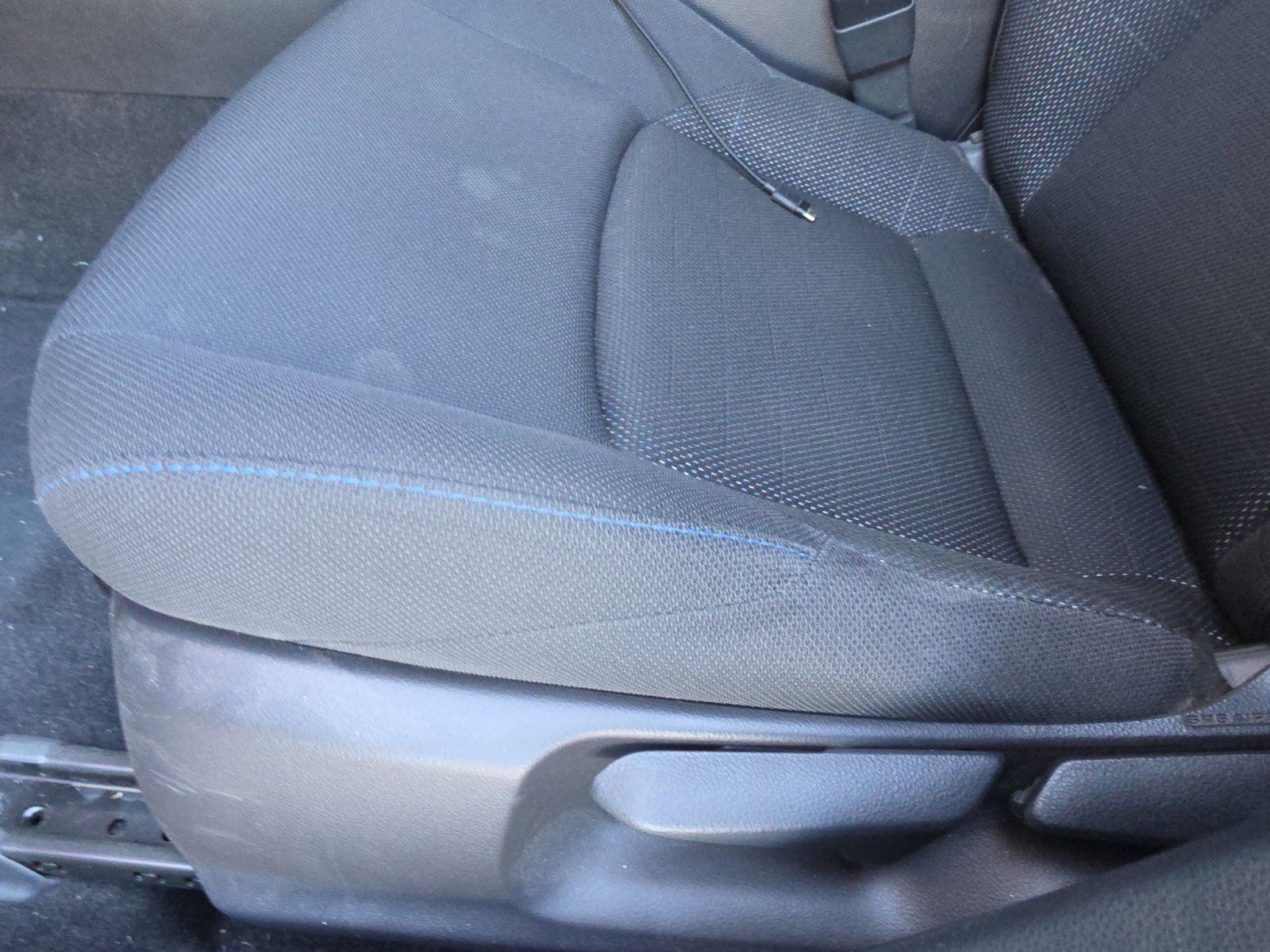 Used 2022 Toyota Corolla SE FWD image 5