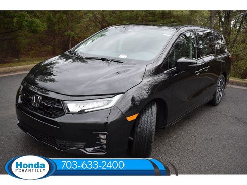 New 2026 Honda Odyssey Elite image 3