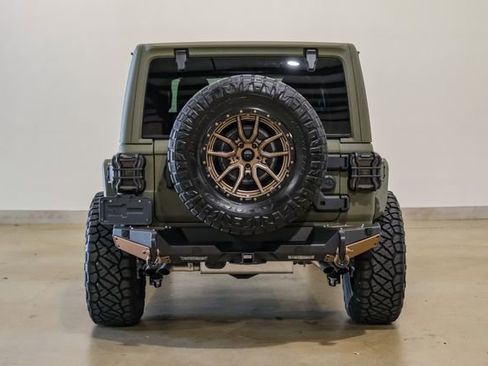 Used 2024 Jeep Wrangler Unlimited Rubicon 392 image 44