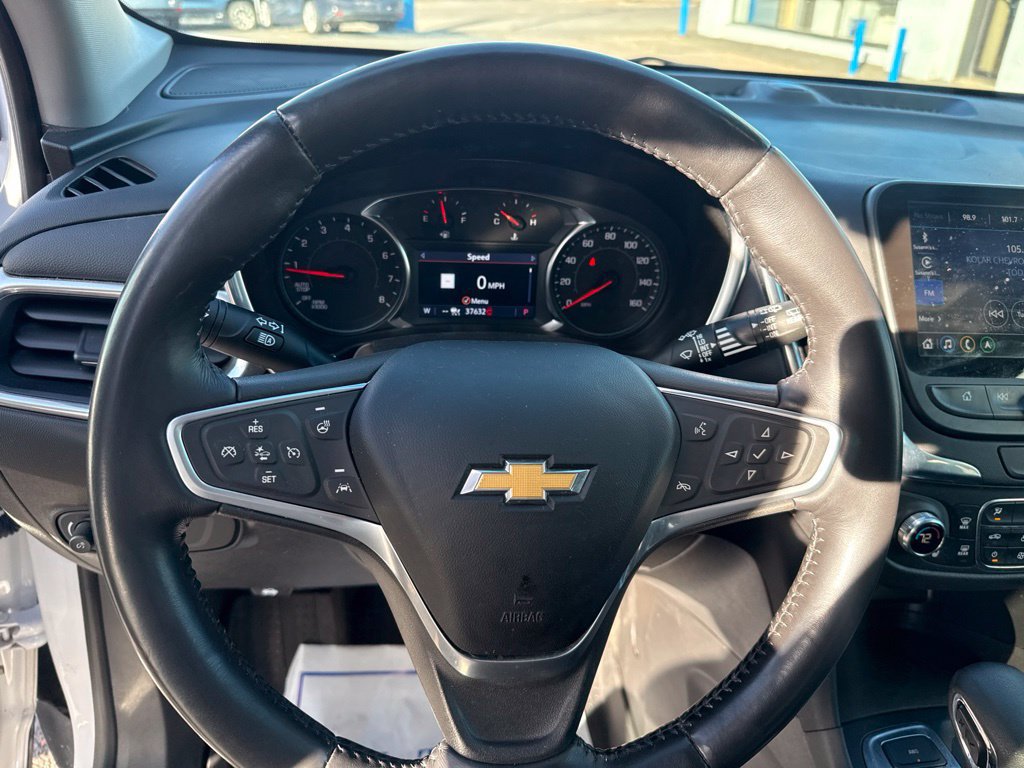 Used 2022 Chevrolet Equinox LT AWD/4WD image 24