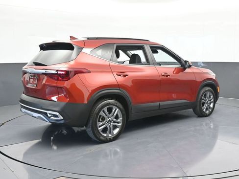 Used 2023 Kia Seltos S image 6