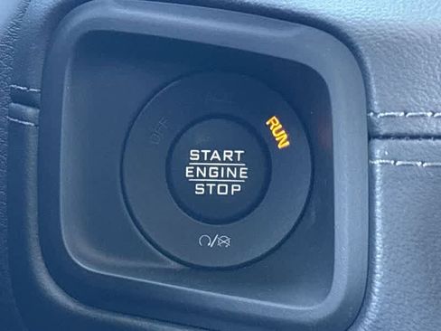 New 2025 Jeep Wrangler Unlimited Rubicon image 24