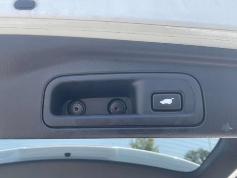 Used 2021 Honda Pilot Special Edition image 13