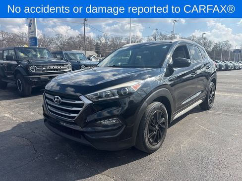Used 2017 Hyundai Tucson SE image 2
