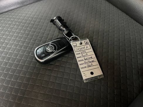 Used 2019 Buick Encore Preferred FWD image 35