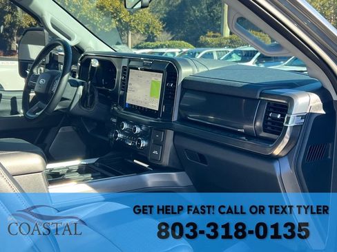 Used 2025 Ford F250 Lariat w/ Chrome Package image 28