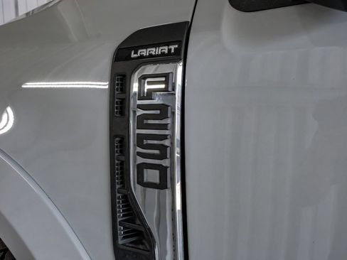 Used 2025 Ford F250 Lariat AWD/4WD image 56