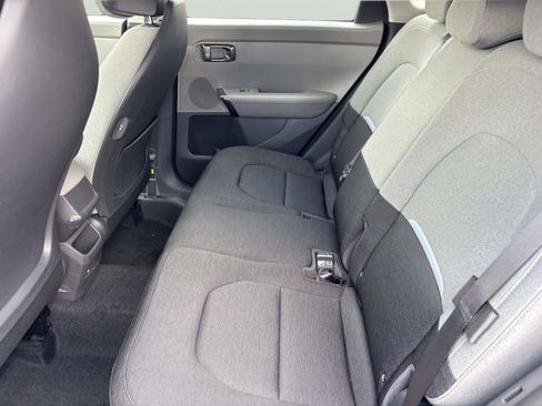 Used 2027 Kia Seltos S FWD image 13