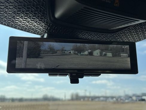 Used 2023 Nissan Ariya FWD image 21