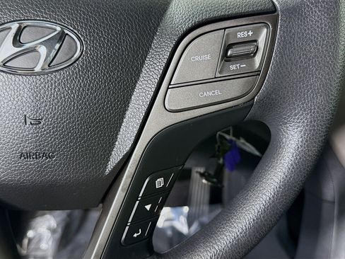 Used 2017 Hyundai Santa Fe Sport image 15