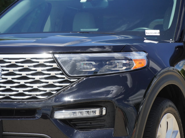 Used 2023 Ford Explorer Platinum w/ Technology Package AWD/4WD image 7