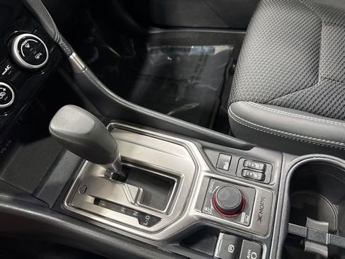 Used 2019 Subaru Forester Premium AWD/4WD image 22