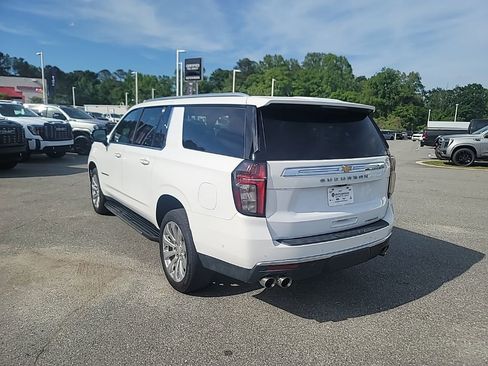 Used 2023 Chevrolet Suburban Premier w/ Advanced Technology Package image 5