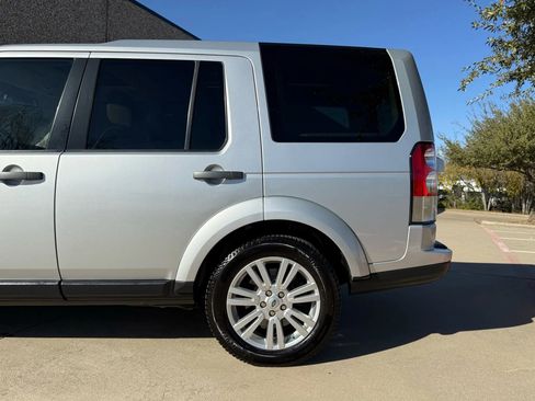 Used 2013 Land Rover LR4 image 17