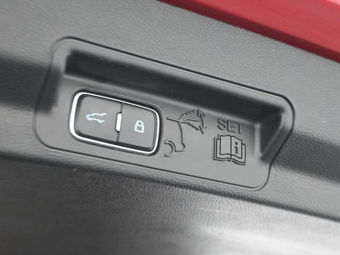 Used 2023 Ford Explorer Limited w/ Hybrid Equipment Group 310A image 28